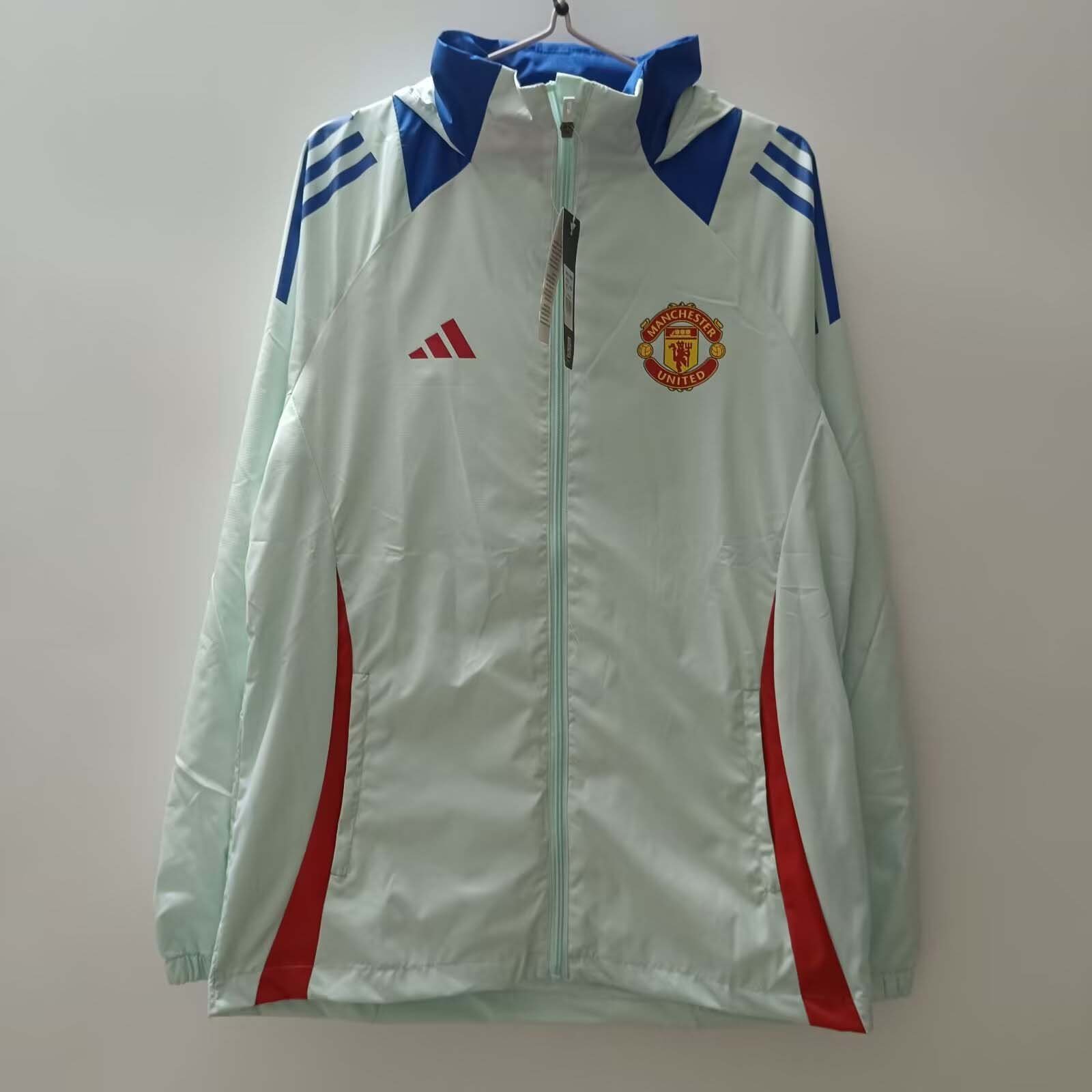 03c87b5b630e2d09c7e19a0ea31d57be 2024/2025 Manchester United Windbreaker Light Green Football Shirt 1:1 Thai Quality - Image 1