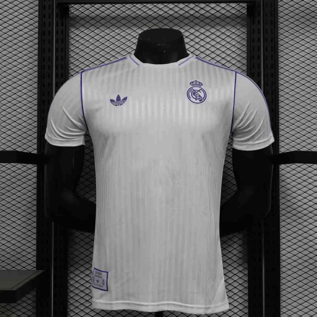 06d0adf90775902b1a61086cf0e670be 2024/2025 Player Version Real Madrid Special Edition White Football Shirt 1:1 Thai Quality - Image 1