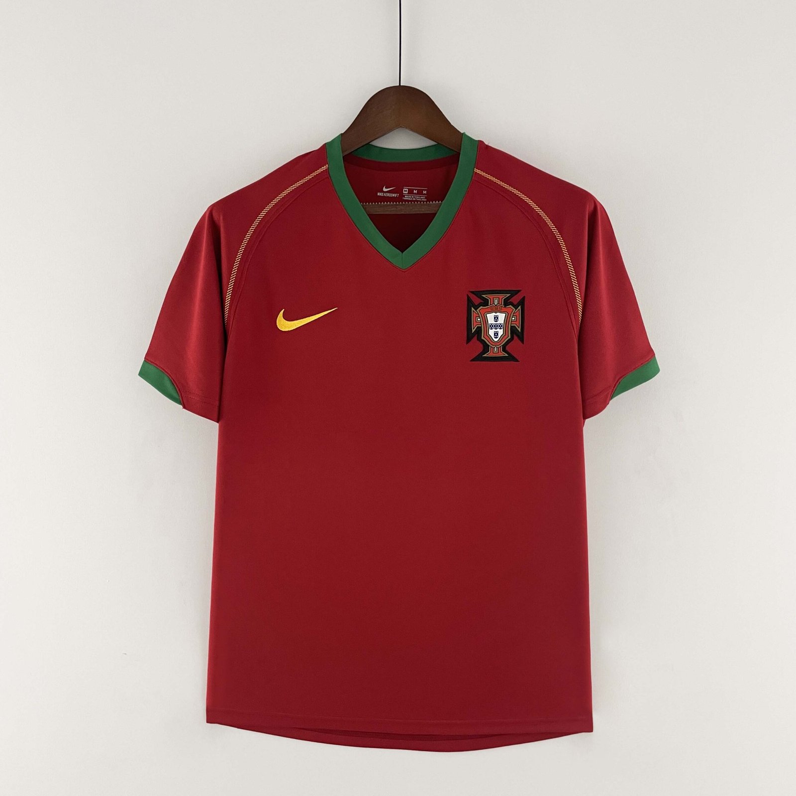 09c0ae192ff4afe45aa64baf0b0f9862 2006 Retro Portugal Home Football Shirt 1:1 Thai Quality - Image 1