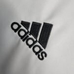 2019/2020 Retro Juventus Football Shirt Home 1:1 Thai Quality - Image 4