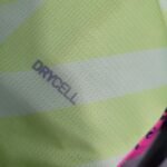 2023/2024 Manchester City Goalkeeper Fluorescent Green Football Shirt 1:1 Thai Quality - Image 10