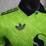 2024/2025 Player Version Manchester United Special Edition Green Football Shirt 1:1 Thai Quality - Image 4