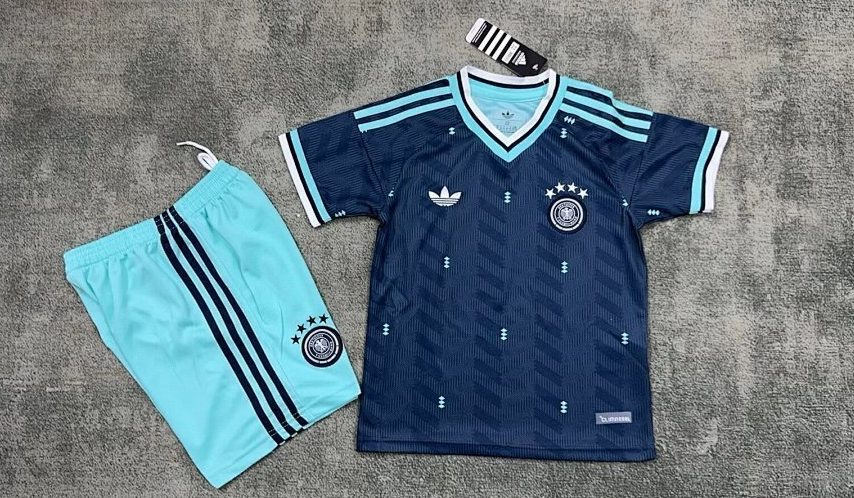 0d2dfd476fe22b5fc65cbebd7083b9bc 2026-2027 Germany Away Blue Kids/Youth Soccer Uniform - Image 1