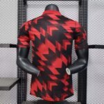 2025/2026 Player Version Manchester United Training Wear Red and black Football Shirt 1:1 Thai Quality - Image 2