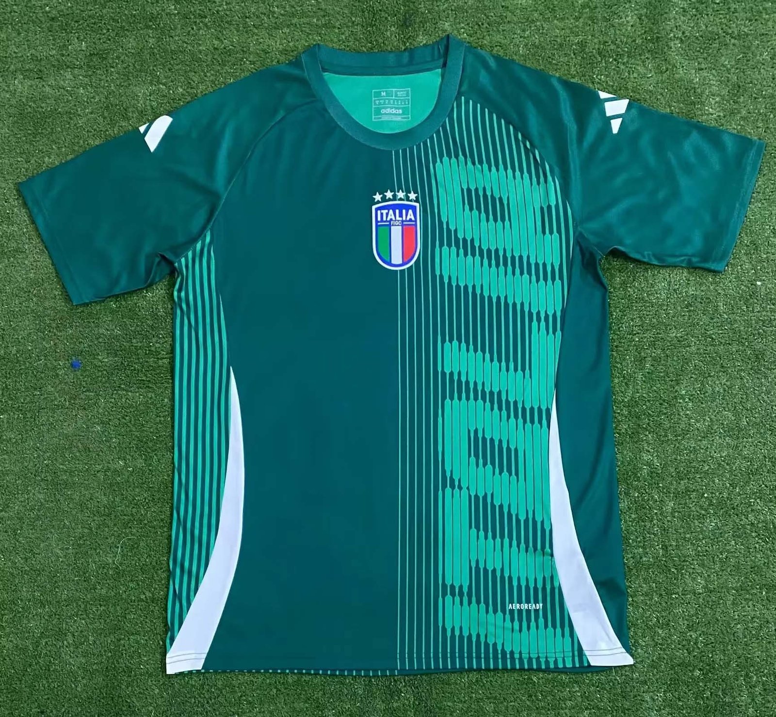 161021cdb77c6a076651b0f1d349f1d7 2024 Italy Training Wear Football Shirt 1:1 Thai Quality - Image 1
