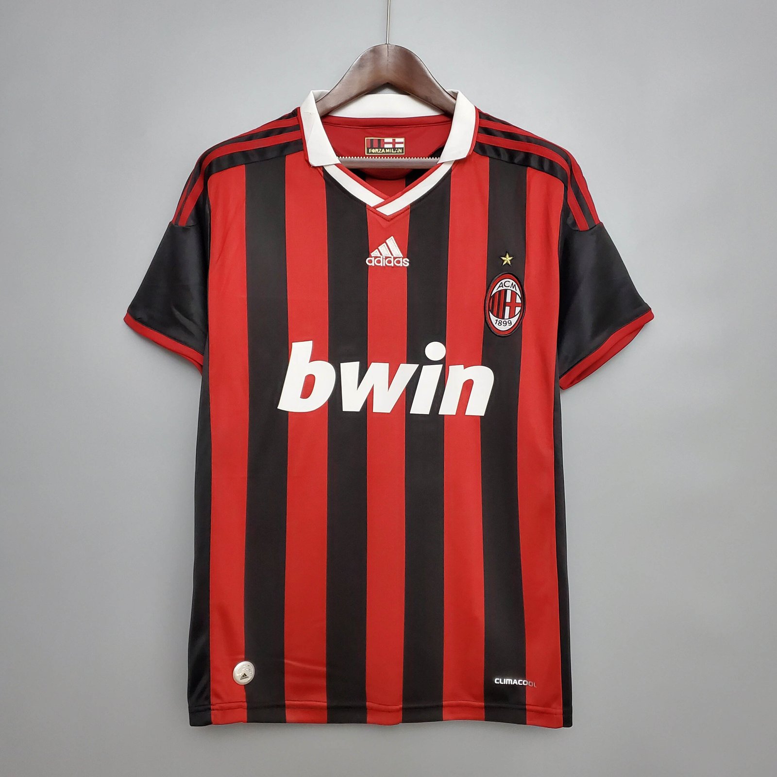2d17eade474c829bb75722ca9439fdd0-1 2009/2010 Retro AC Milan Home Football Shirt 1:1 Thai Quality - Image 1