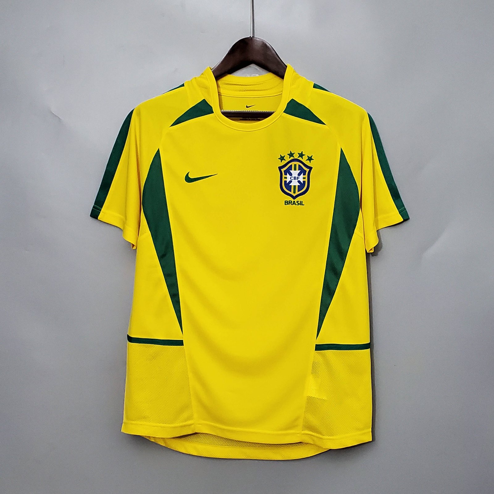 305575d7051e30d6d956634691272454-1 2002 Retro Brazil Soccer Jersey Home - Image 1