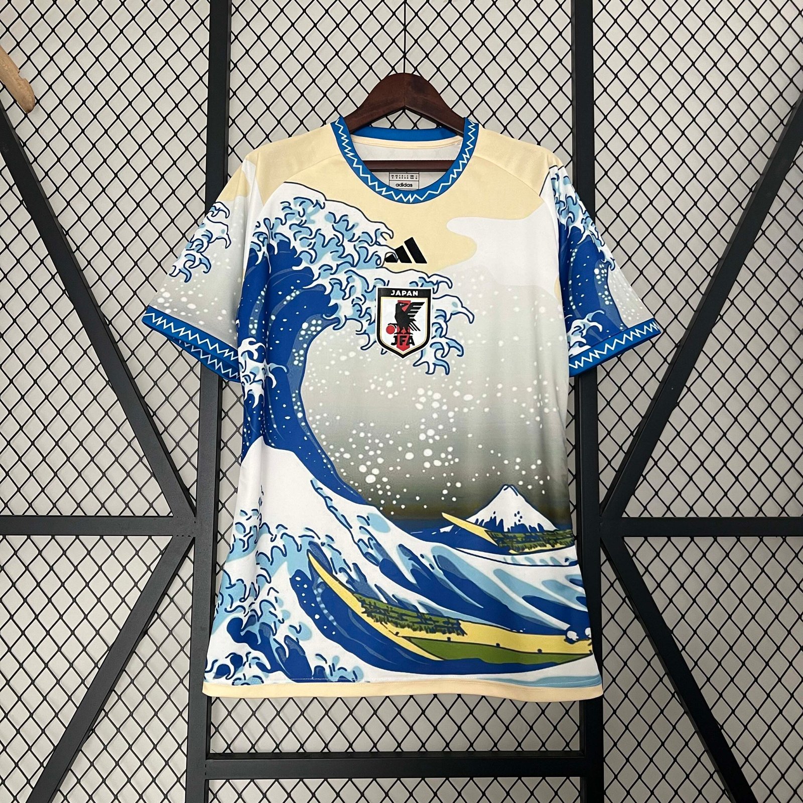 40049d08bedf52b8f7ac676ac30e4bc2 2024 Japan Special Edition White Football Shirt 1:1 Thai Quality - Image 1