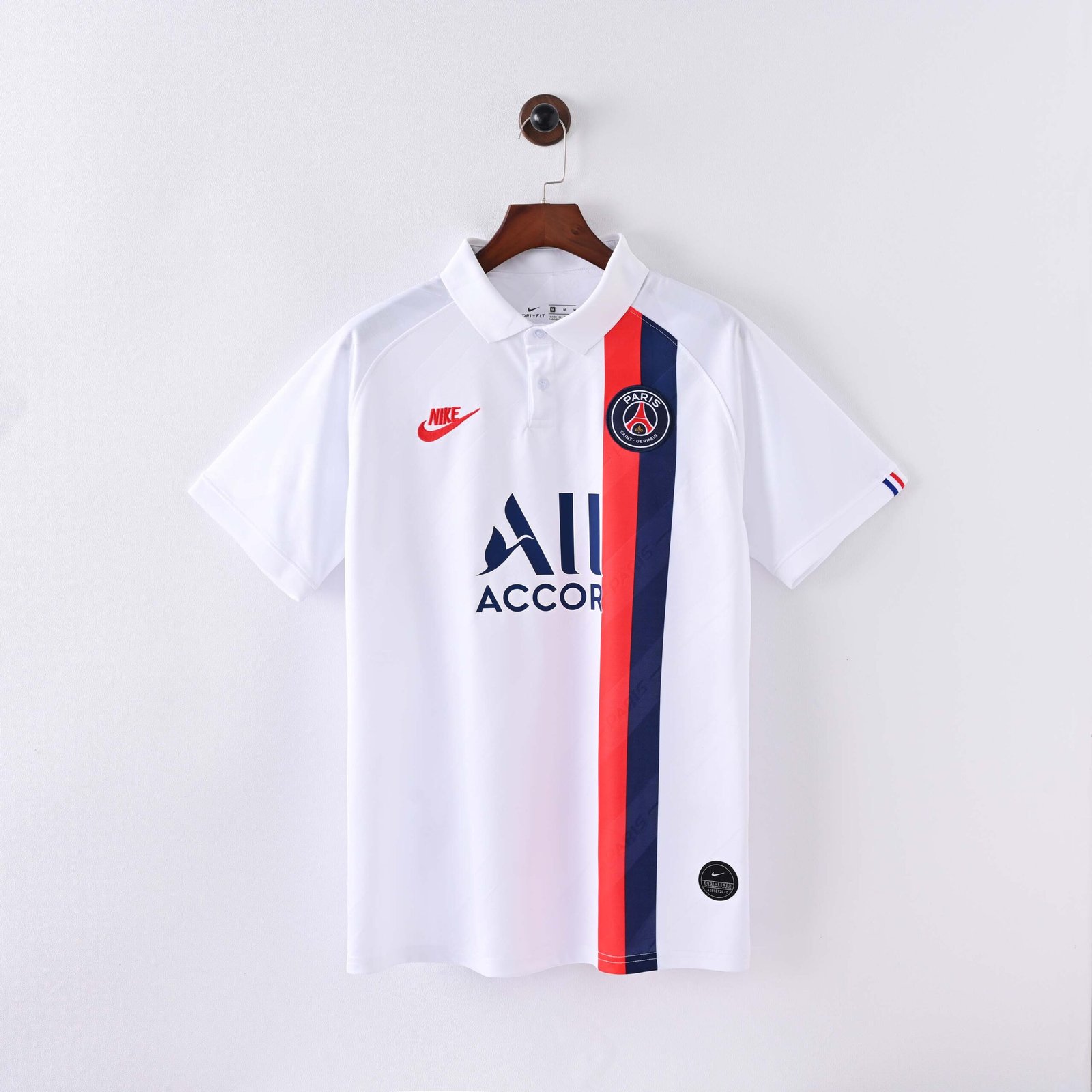 4064c868b9db02f41112d4a02c5e1b1a 2019/2020 Retro Psg Paris Saint-Germain Third Away Football Shirt 1:1 Thai Quality - Image 1