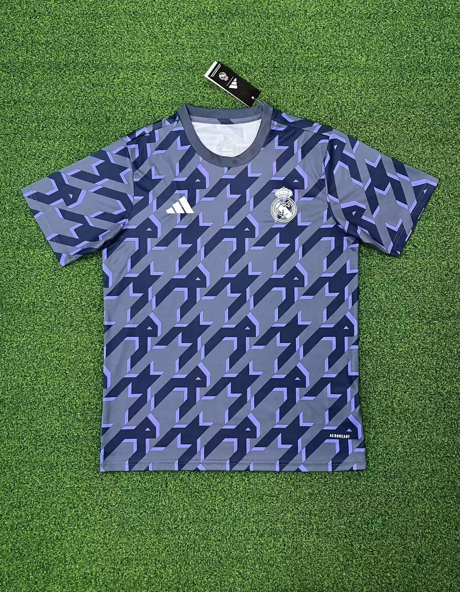 5939816b0e62c074fa06898cd68124ea 2023/2024 Real Madrid Gray Training Wear Football Shirt - Image 1