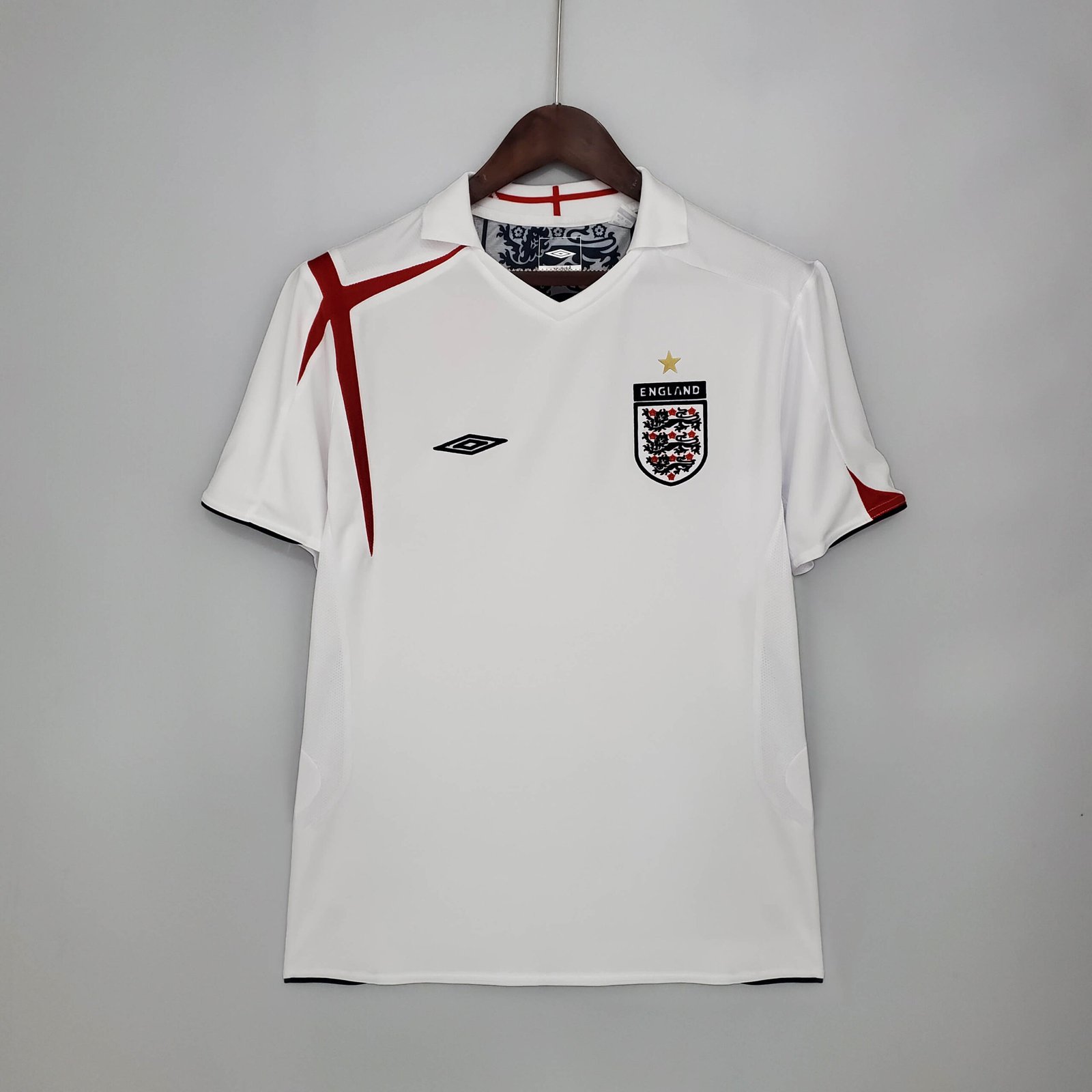 5a597f497647d2970ef7e6957f00421a 2006 Retro England Home Soccer Jersey - Image 1