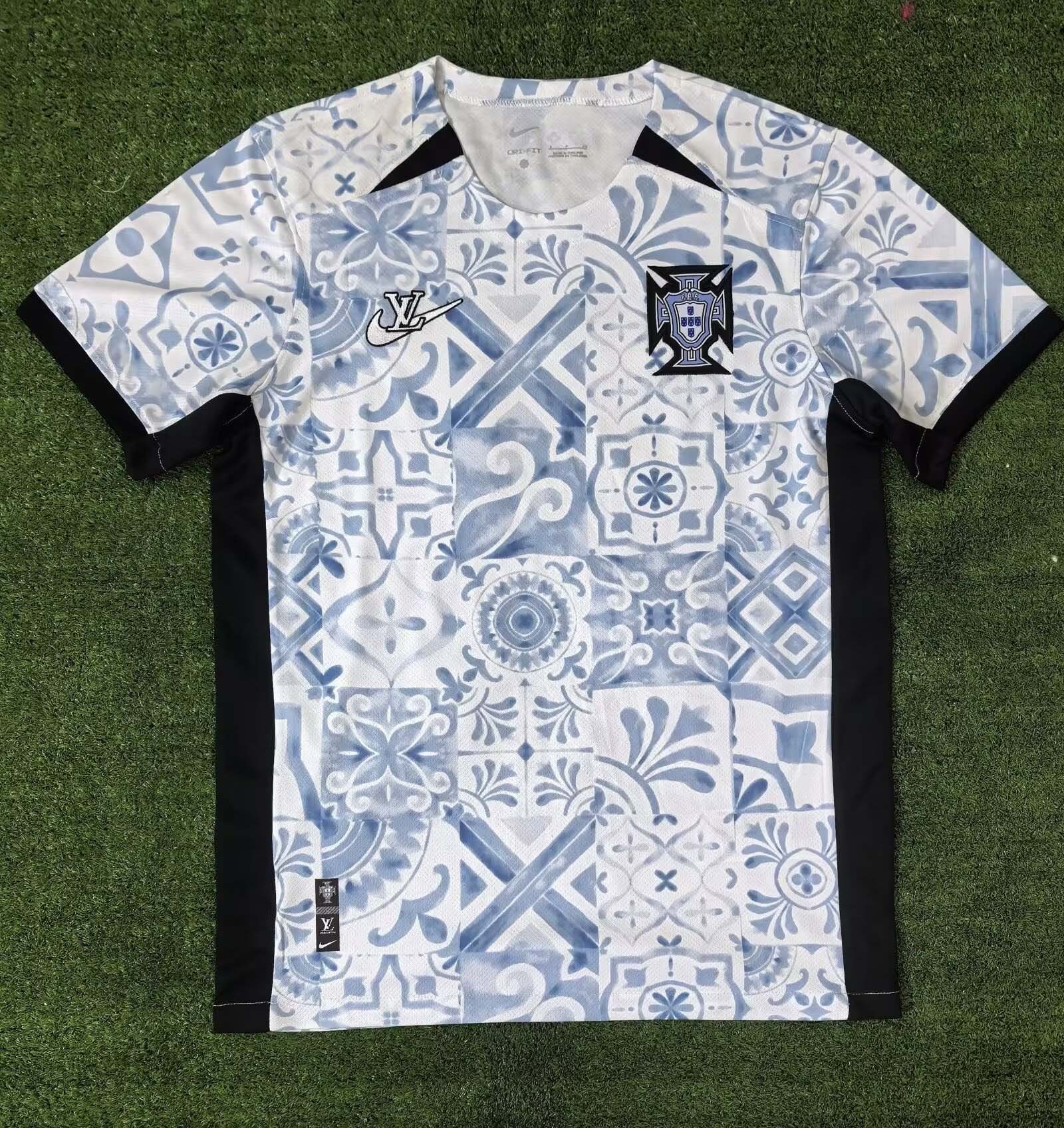 5e33635662959f2e2fe3c33a92a176a4 2024 Portugal Joint Edition Football Shirt 1:1 Thai Quality - Image 1