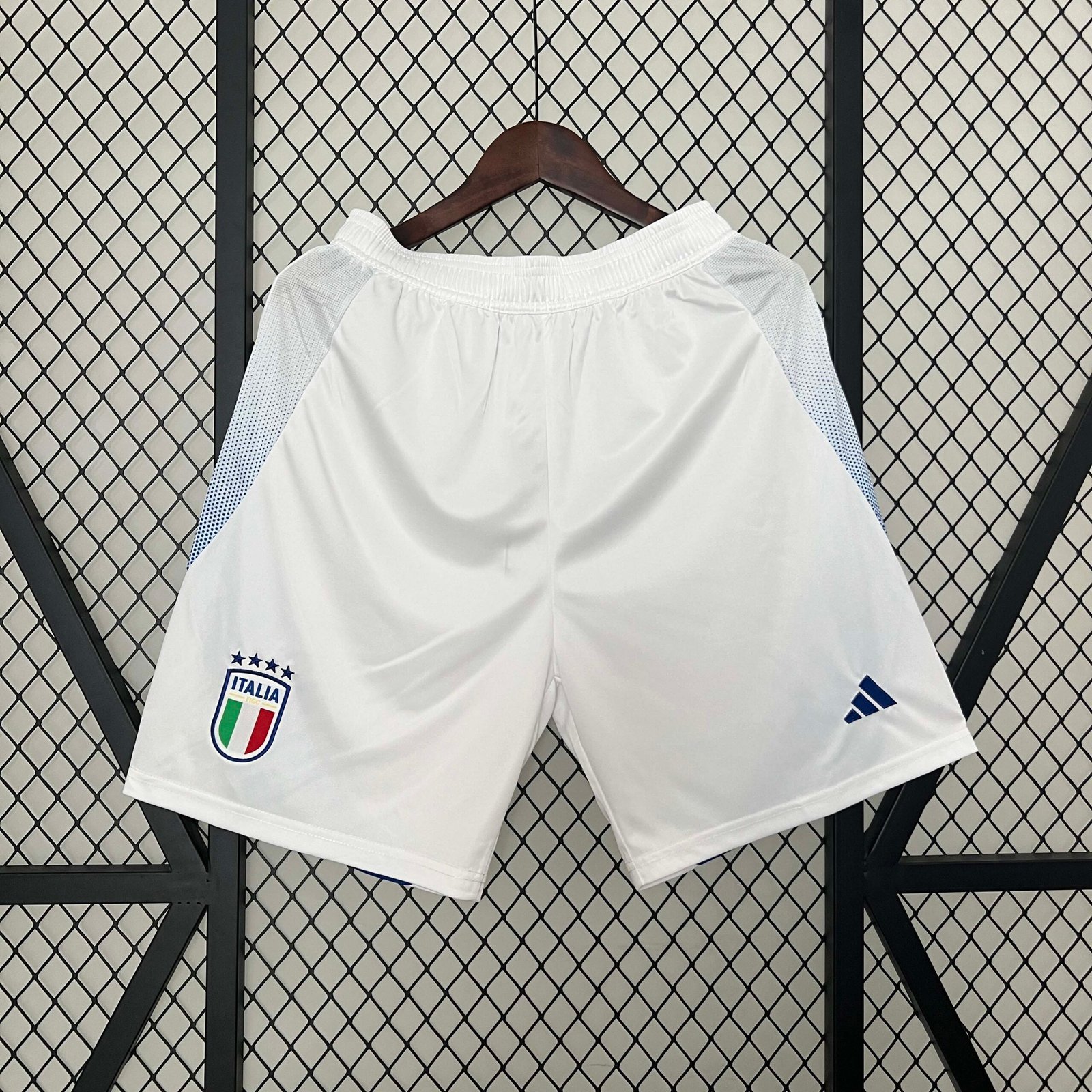 5fe409c26130be9c81f6fee07271fc95 2024 Italy Home Shorts 1:1 Thai Quality - Image 1