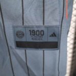 2025/2026 Bayern Munich Baseball Uniform Grey Football Jersey 1:1 Thai Quality - Image 10