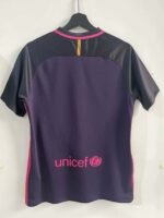 2016/2017 Retro Barcelona Away Football Shirt 1:1 Thai Quality - Image 2