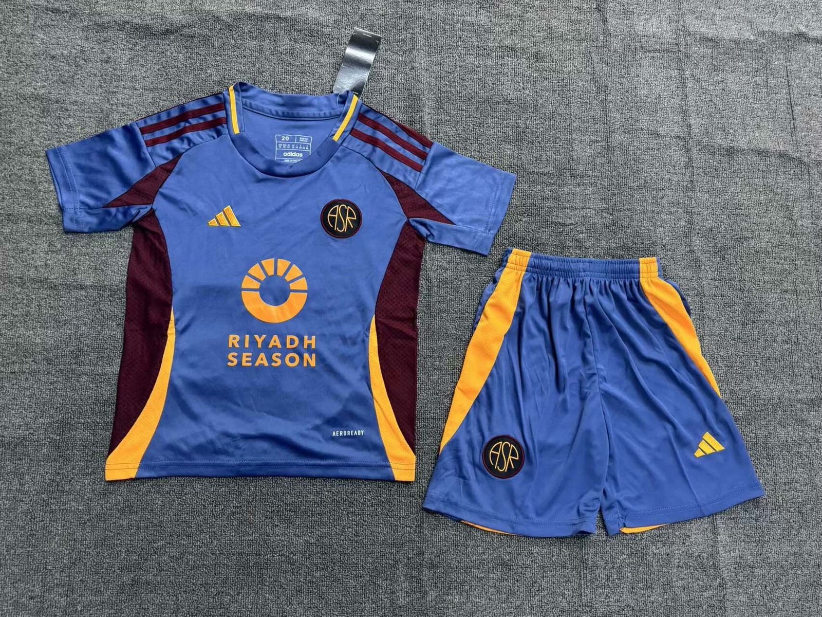 64712f690acd2535c2e22f12d7f27931 2024/2025 Roma Third Away Soccer Jersey 1:1 Thai Quality Kids Size - Image 1