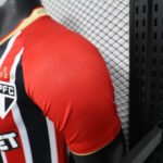 2025/2026 Player Version São Paulo Away Jersey 1:1 Thai Quality - Image 8