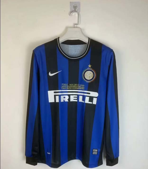 701f8a28a0a91927574b8287eb77edbb 2009/2010 Retro Long Sleeve Internazionale Milan Home Football Jersey 1:1 Thai Quality - Image 1