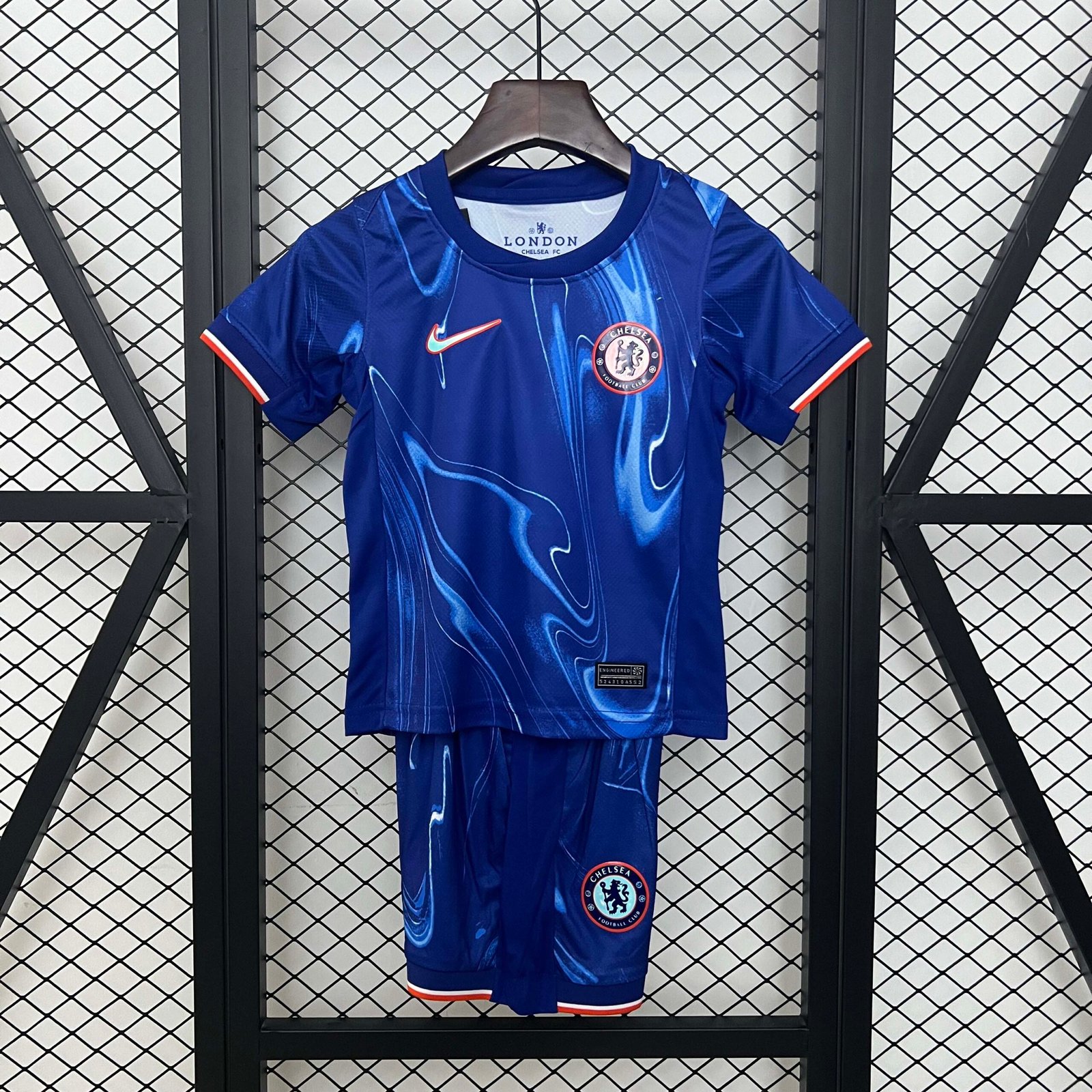 7168abf8c97dfb56f1e161e2592d0f1e 2024/2025 Chelsea Home Football Shirt 1:1 Thai Quality Kids Size - Image 1