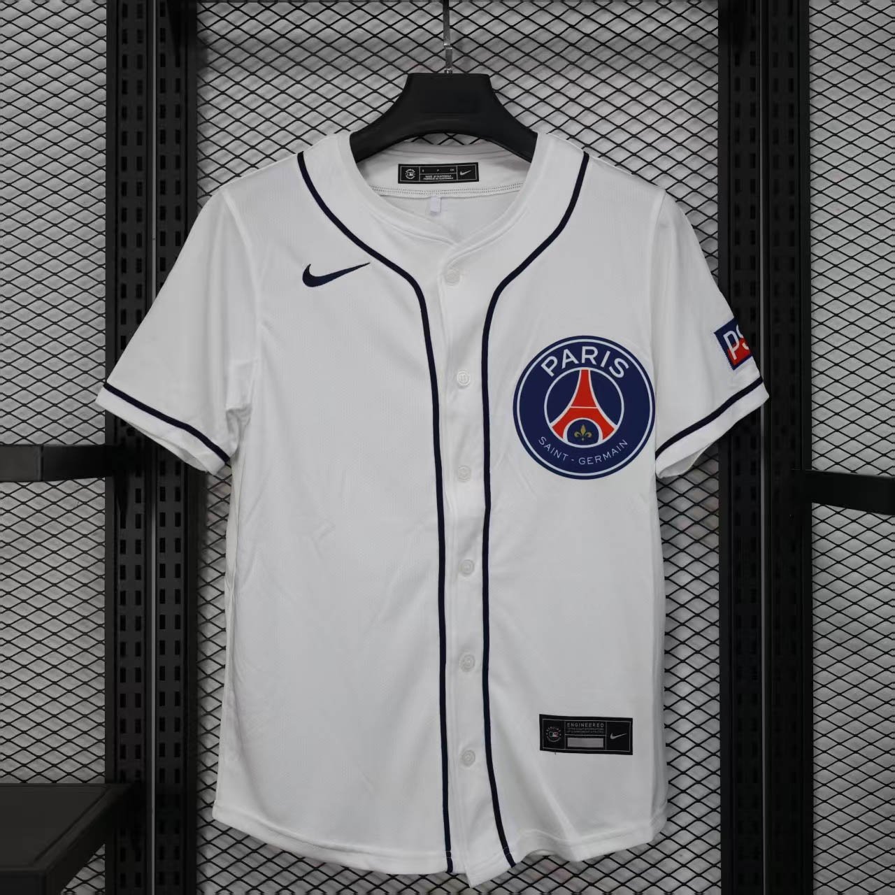 718d356705f178d3ee1905f4bc853501 2025/2026 Psg Paris Saint-Germain Baseball Uniform White Football Shirt 1:1 Thai Quality - Image 1