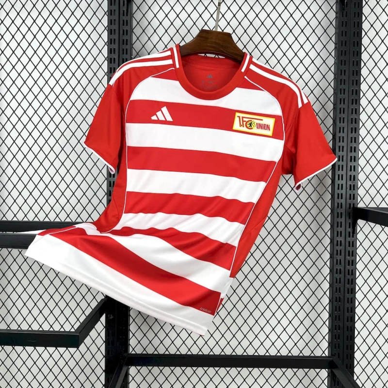 72be61ad4b2f9401d59f6f45a72aa455 2025/2026 Union Berlin Home Football Jersey 1:1 Thai Quality - Image 1