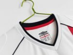 2002 Retro England Home Football Shirt 1:1 Thai Quality - Image 5