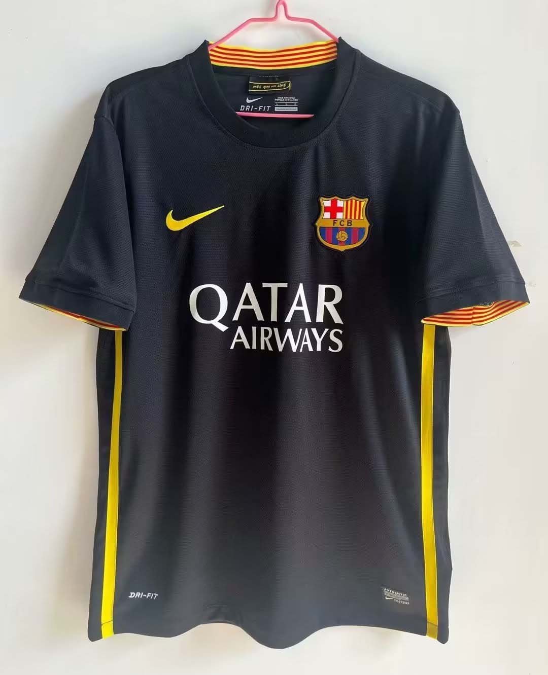 82efef83644a0fee0fcd3c3e66051f31 2013/2014 Retro Barcelona Third Away Football Shirt 1:1 Thai Quality - Image 1