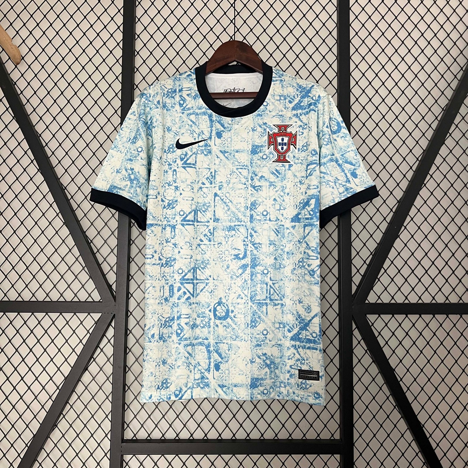 8761921ce841259812efdfabe8bbf7df 2024 Portugal Away Football Shirt 1:1 Thai Quality - Image 1