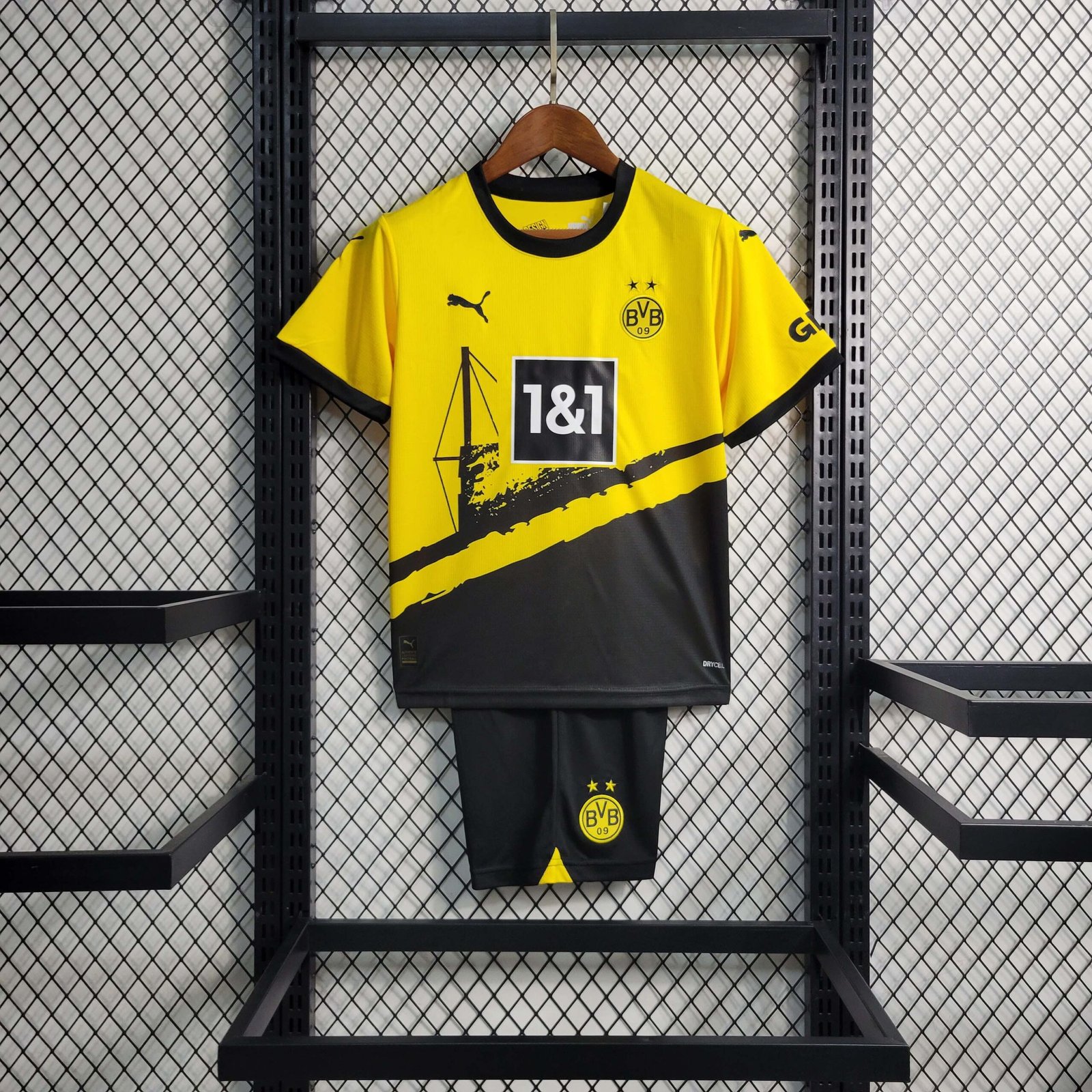88607e871a72091ad63b1ed125d10e73 2023/2024 Dortmund Home Football Shirt Kids Size - Image 1