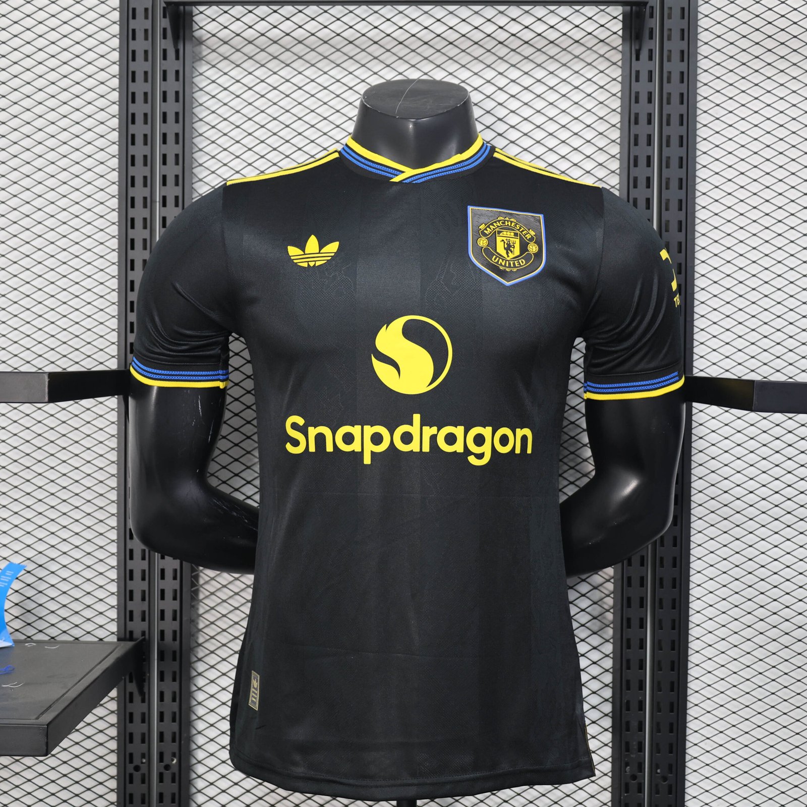8d9f92652cc363e0baa12d5337063542 2025/2026 Player Version Manchester United Third Away Football Shirt 1:1 Thai Quality - Image 1