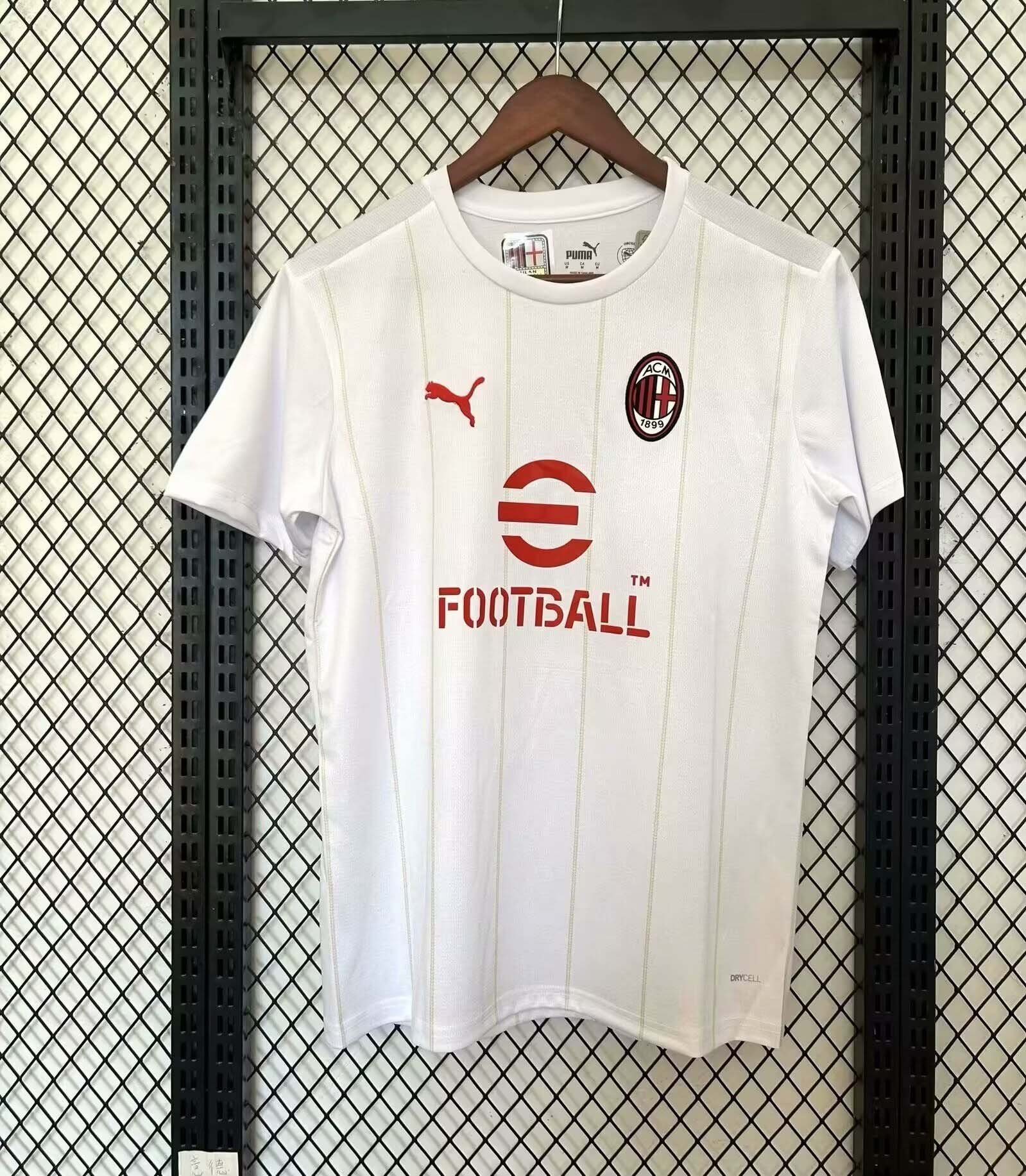 977f9804064443cbccdcb2367a766ced 2025/2026 AC Milan Training Wear Soccer Jersey 1:1 Thai Quality - Image 1