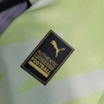 2023/2024 Manchester City Goalkeeper Fluorescent Green Football Shirt 1:1 Thai Quality - Image 9