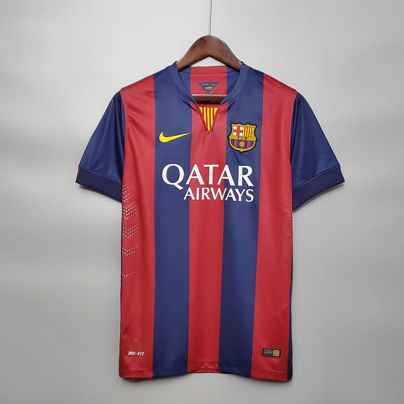 9c4413c10249a2f0ac491c56e881c649-1 2014/2015 Retro Barcelona Football Shirt Home 1:1 Thai Quality - Image 1