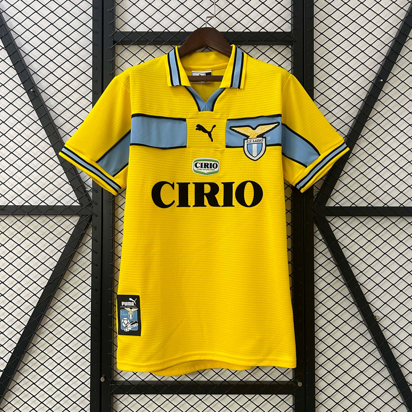 a54d7af1e5fd235b4aaf5d8cedacb058-1 1998/1999 Retro Lazio Away Soccer Jersey 1:1 Thai Quality - Image 1