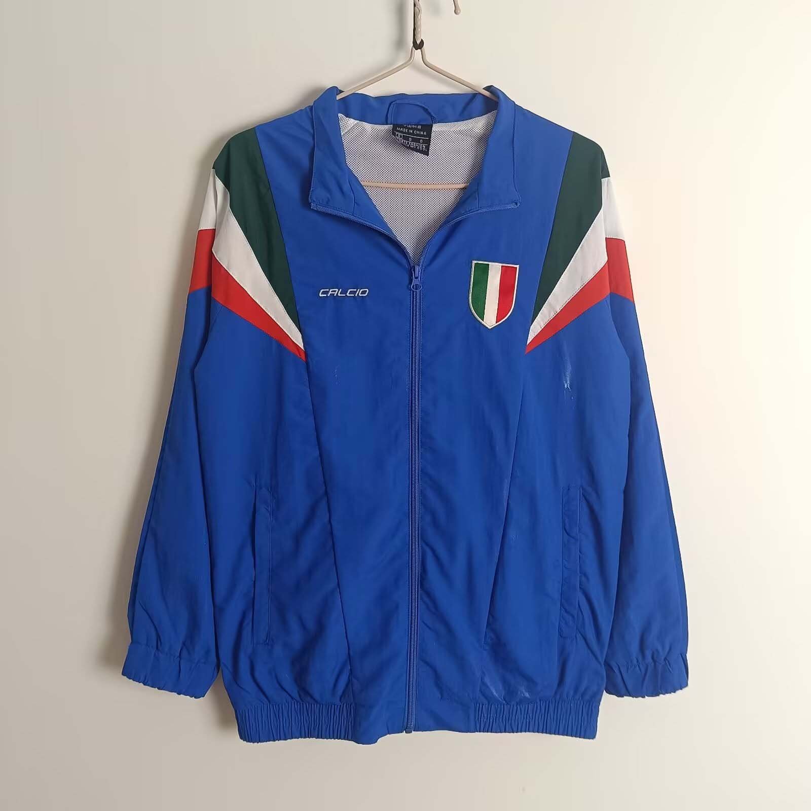 abd8c16509dfd9defdc21f54466be452 2025 Italy Windbreaker Dark blue Football Shirt 1:1 Thai Quality - Image 1