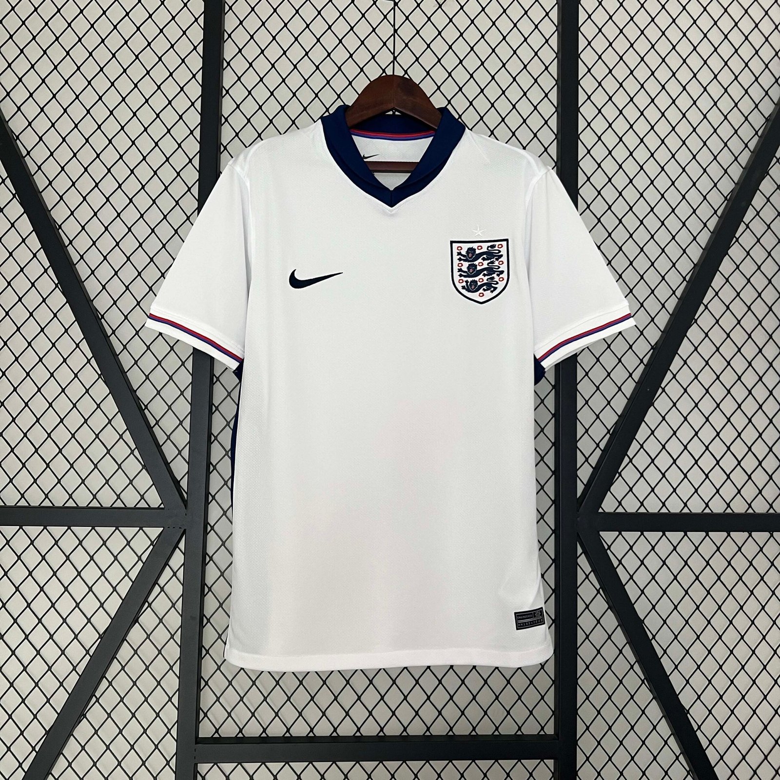 c458fb00c9f007c048d1cd63d0af4ae4 2024 England Home Football Shirt 1:1 Thai Quality - Image 1