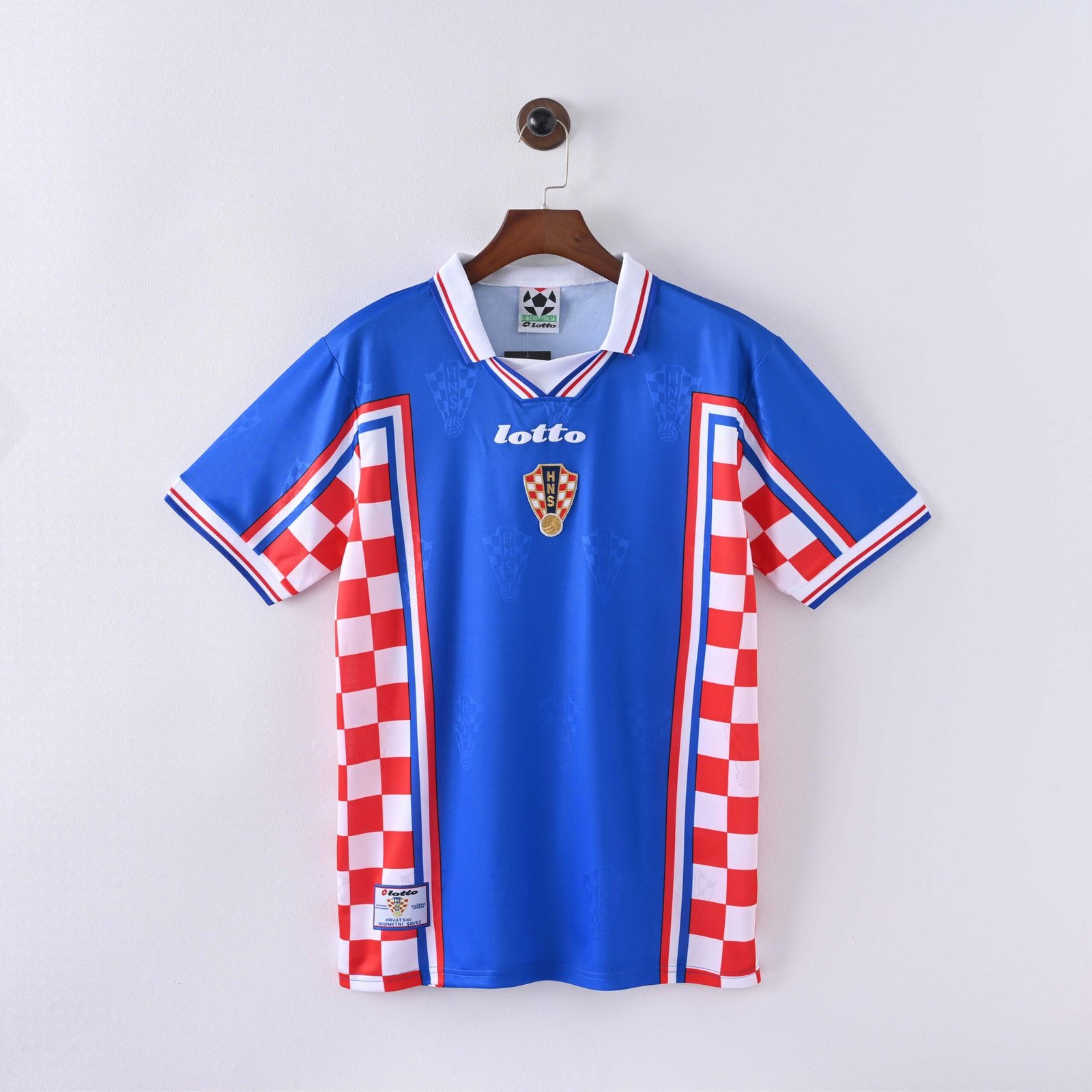 c4df5ab7af4d7874392a191ce6793972 1998 Retro Croatia National Team Away Football Shirt 1:1 Thai Quality - Image 1