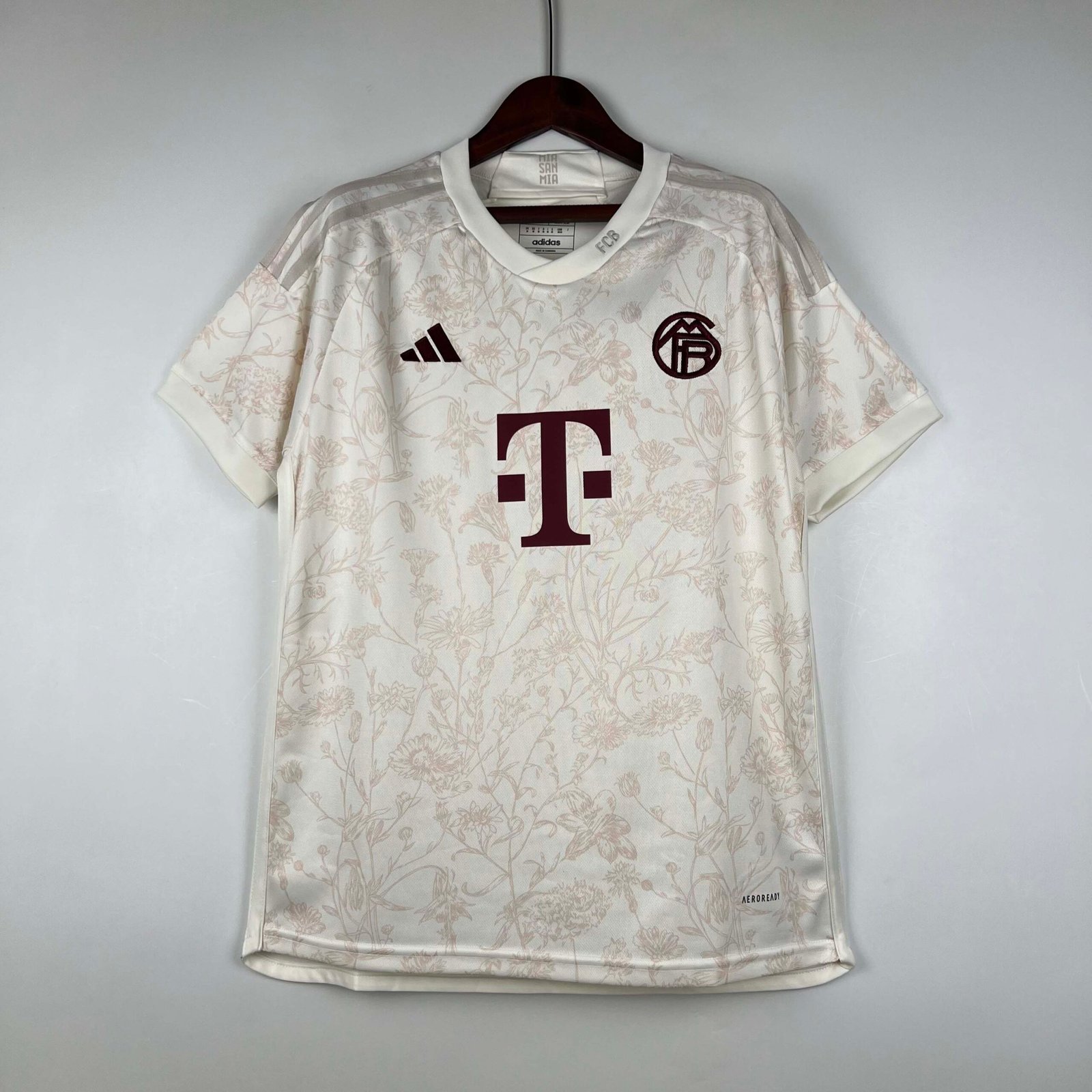 c5bd04624a387b6de9026601853e9d82 2023/2024 Bayern Munich Third Away Football Jersey 1:1 Thai Quality - Image 1
