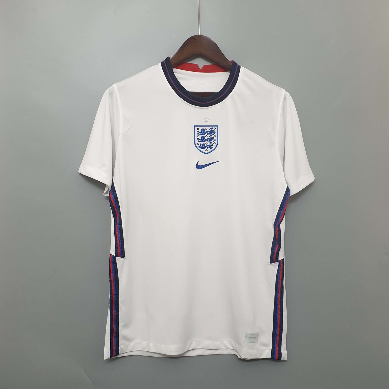 cacd0fe1c037310e5f9a95900f8c76a6 2020 England Soccer Jersey White Home - Image 1