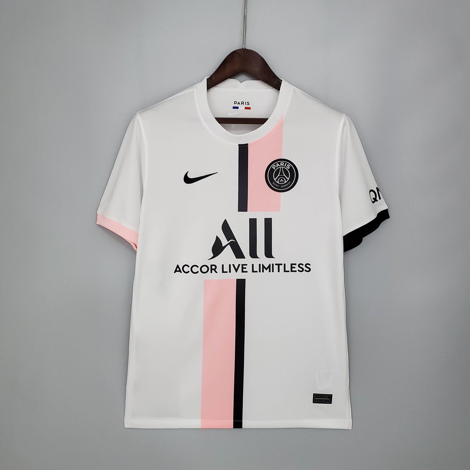 da2dd1444652341a16524947f111708b 2021 / 2022 Football Shirt Psg Paris Saint-Germain Away - Image 1