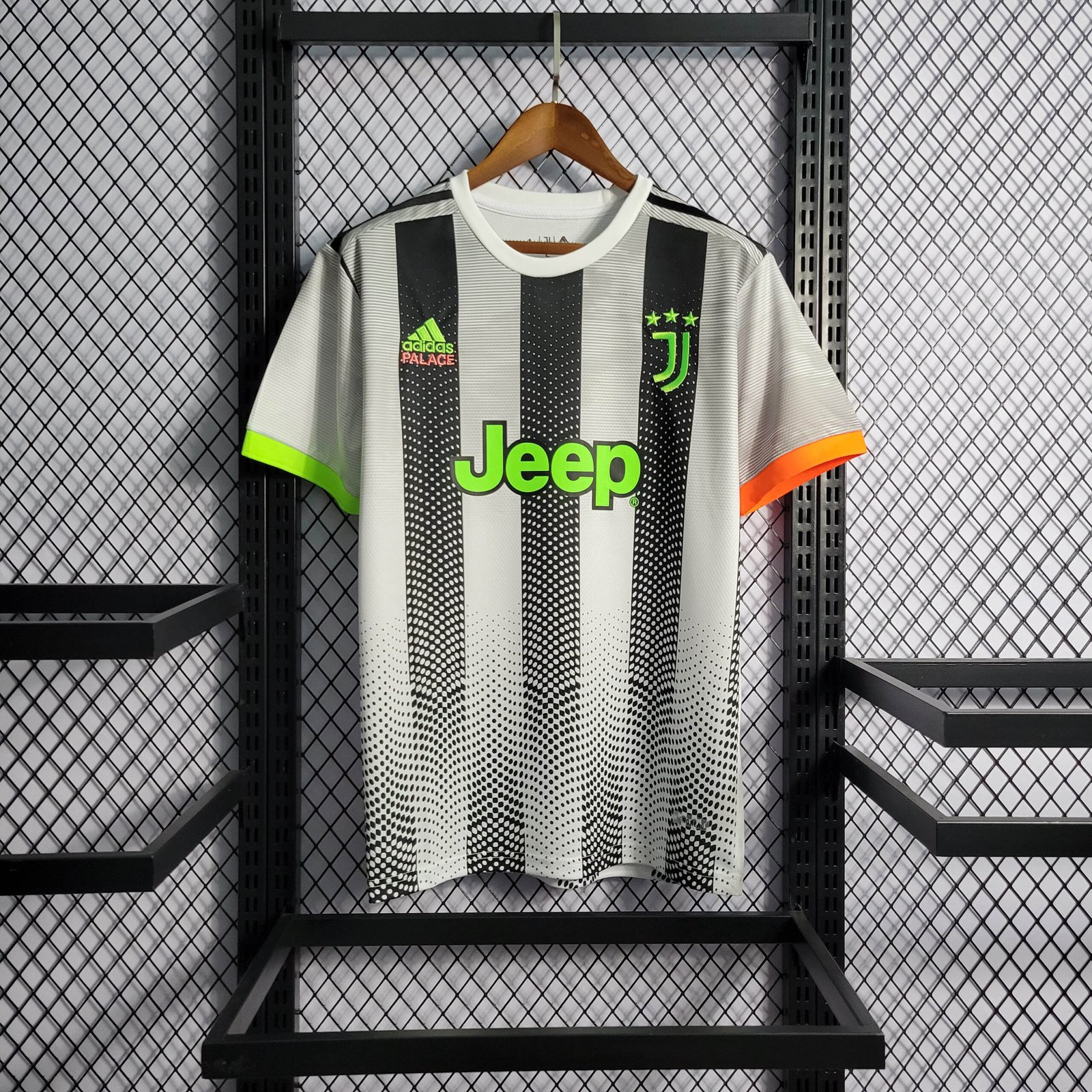 dea00d3bdb014ffe7e5d7d9b81abaf26 2019/2020 Retro Juventus Joint Edition Black and White Stripes Soccer Jersey 1:1 Thai Quality - Image 1