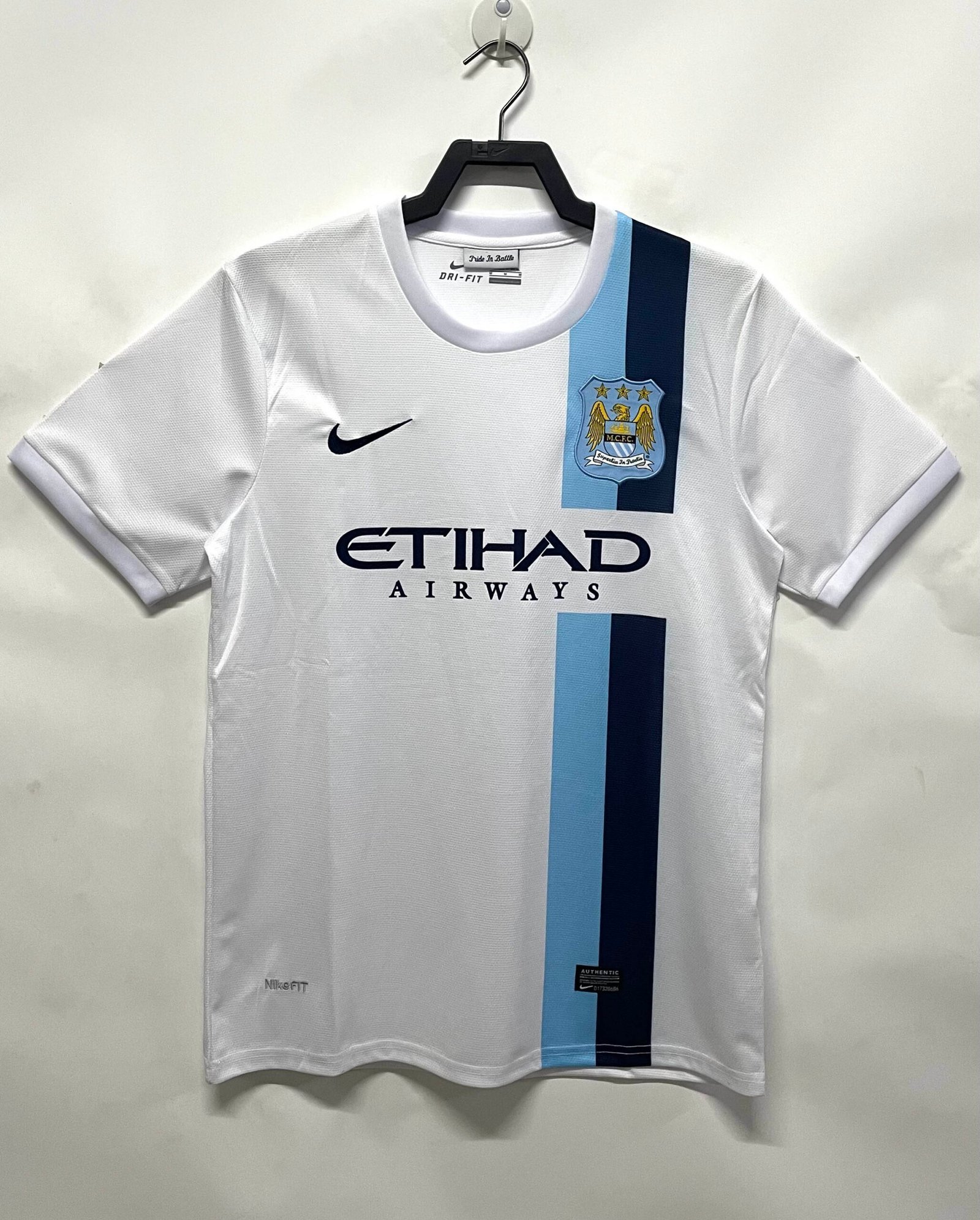 e4058232c922aa20761668f74891e4da 2013/2014 Retro Manchester City Third Away Football Shirt 1:1 Thai Quality - Image 1