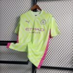 2023/2024 Manchester City Goalkeeper Fluorescent Green Football Shirt 1:1 Thai Quality - Image 3