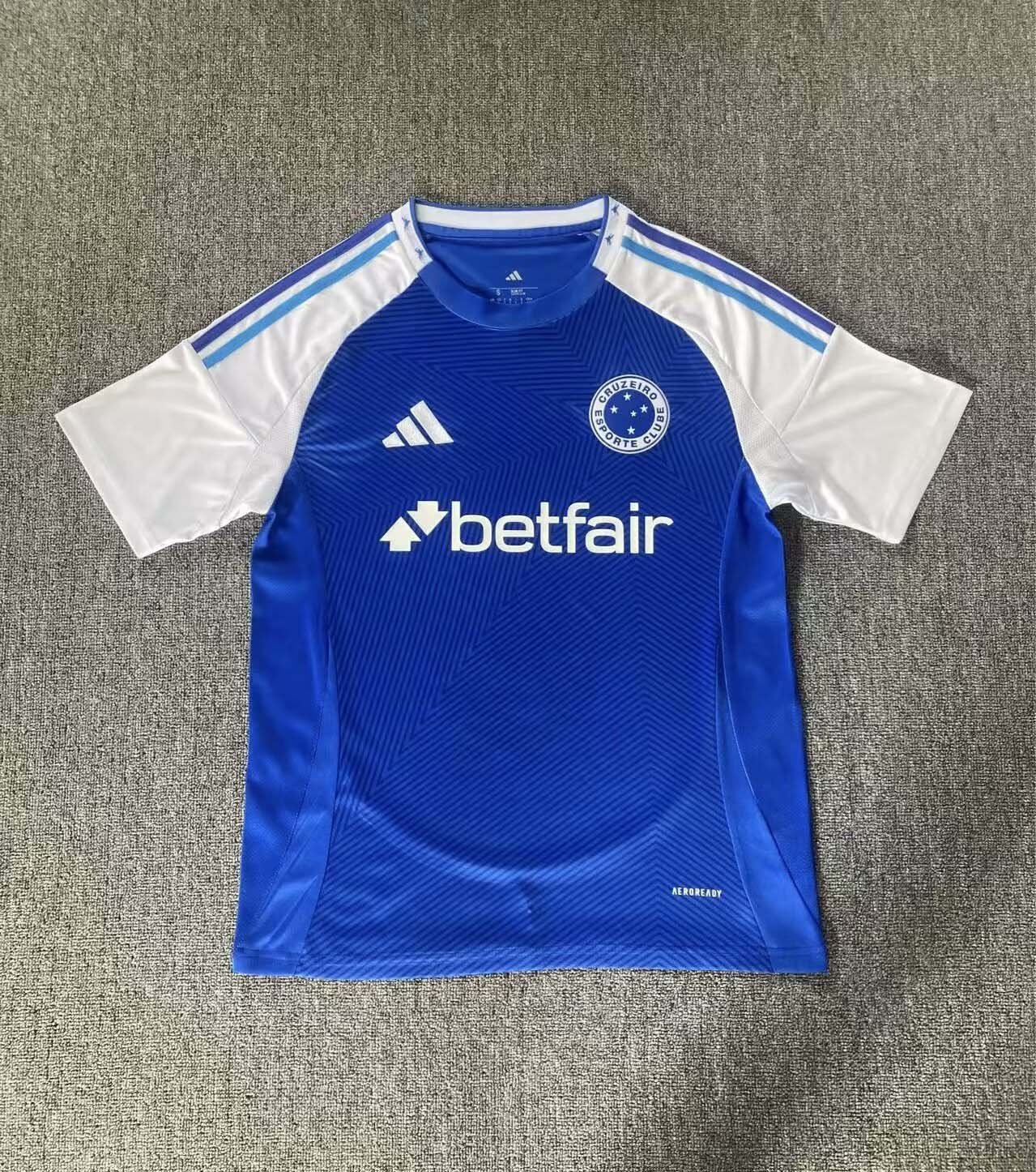 eab9d839473aa27fcd0aa9c70cf0f4f7 2025/2026 Cruzeiro Home Football Shirt 1:1 Thai Quality - Image 1
