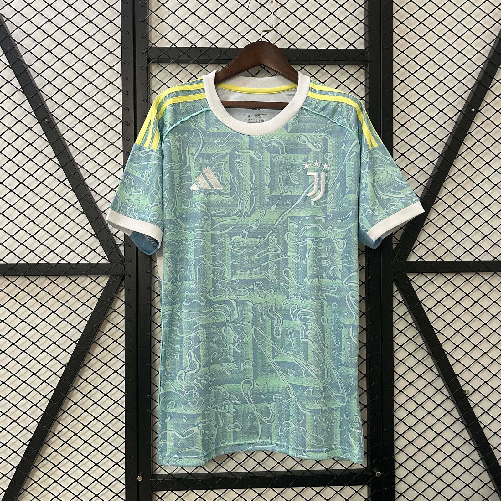 fa1e6e22c648e1cbed38bc14d81e3383 2025/2026 Juventus Away Soccer Jersey 1:1 Thai Quality - Image 1