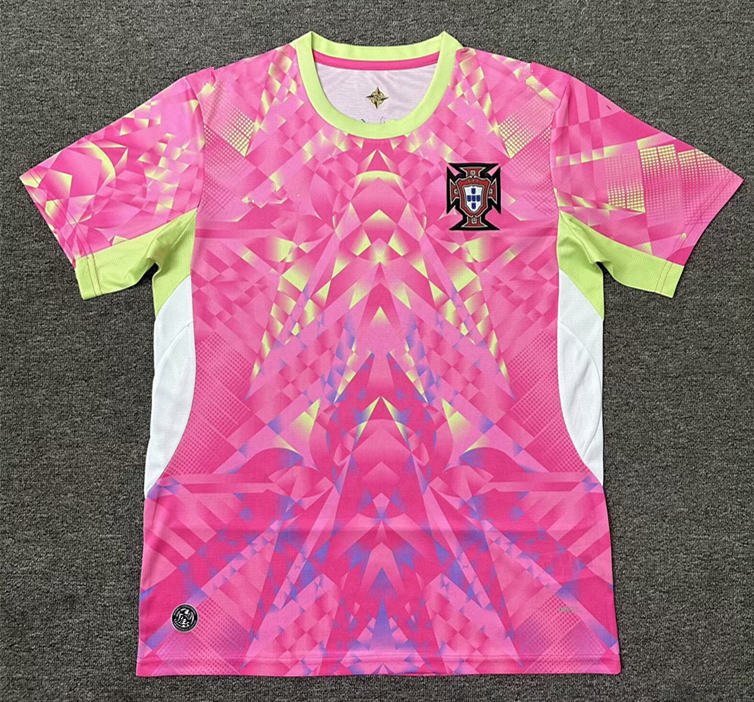 psc (2) (3) 2026-2027 Portugal Goalkeeper Pink Soccer Jersey AAA - Image 1