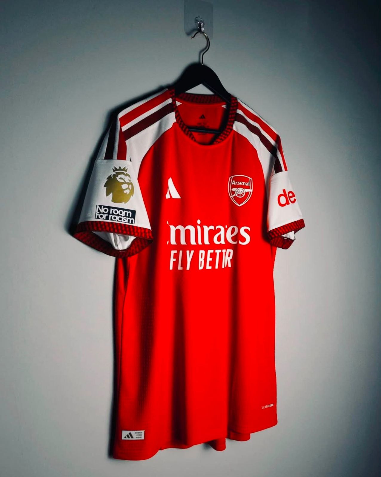0C46B8CE980FC6116C1DFBE4FABDDDF3 with patch 26-27 Arsenal Home Red Soccer Jersey AAA - Image 1