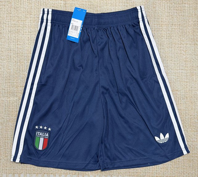 13fd5ba8 2026-27 Italy Home Blue Soccer Shorts - Image 1