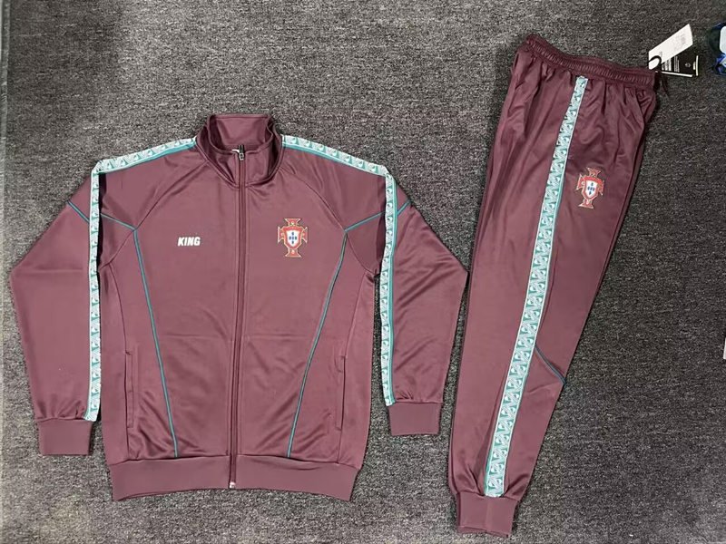 B2D2E0D1BB12BA81129D369A99444A43 2026 Portugal Red Soccer Jacket uniform - Image 1