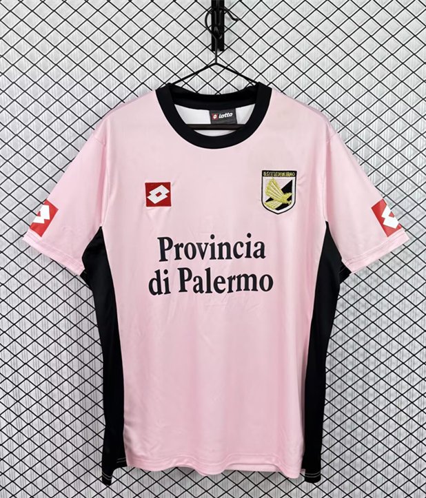 E9B90DE1C3618A6837A6629364EF86BF Retro version 2003-04 Palermo Pink Soccer Jersey AAA - Image 1